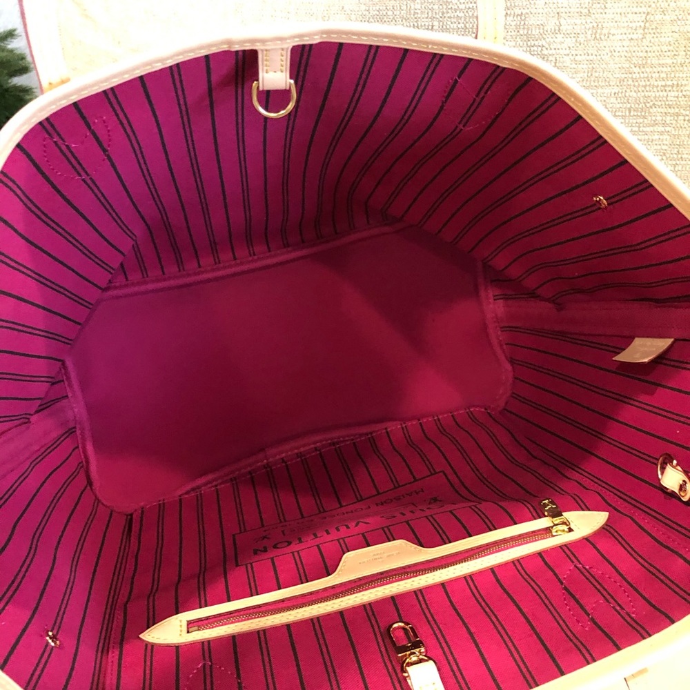 Louis Vuitton Neverfull mm - Picture 5 of 8